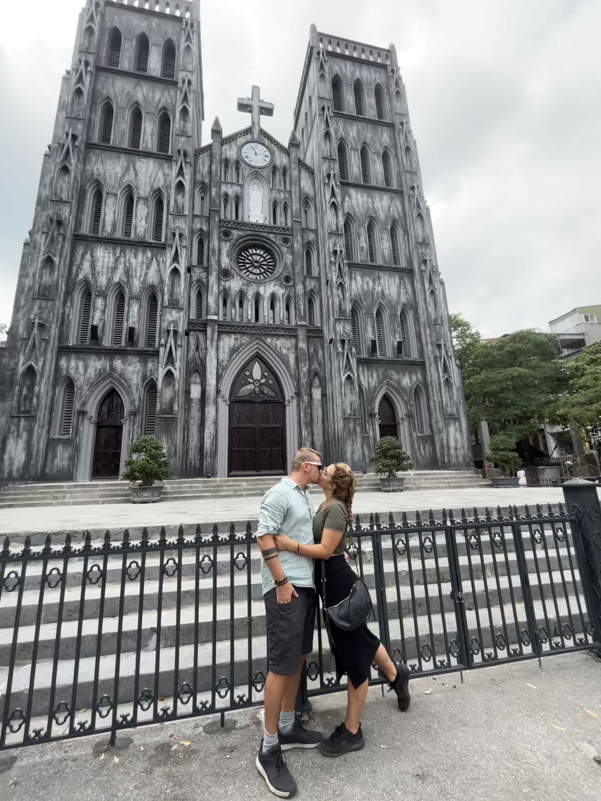 Drie weken backpacken in Vietnam: hanoi cathedral